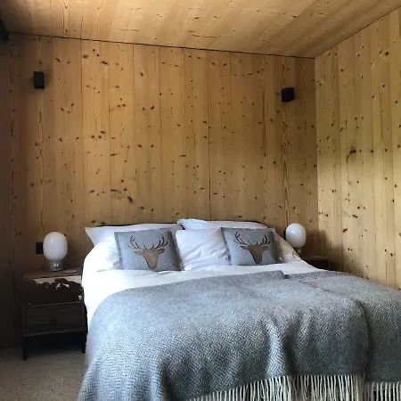 Luxury Chalet Tata 샬레